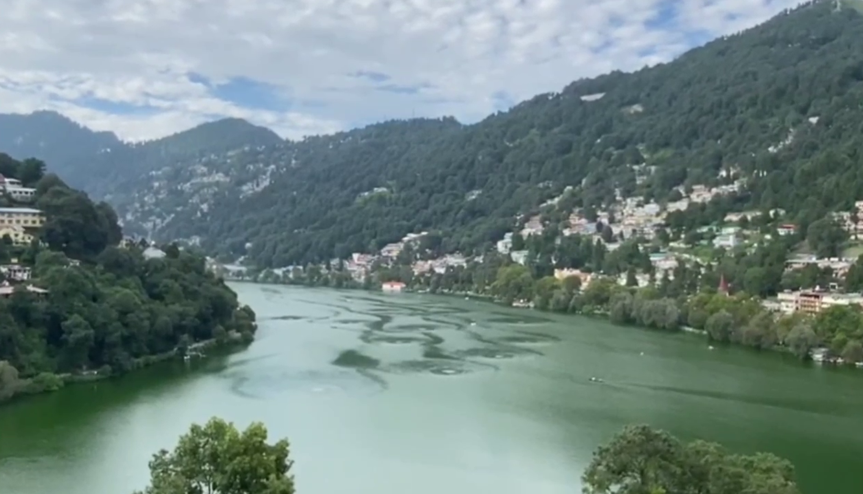 Landslide in China Peak of Nainital