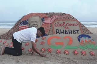 sand-artist-sudarshan-patnaik-welcomed-joe-biden-to-india-through-his-sand-art-at-puri