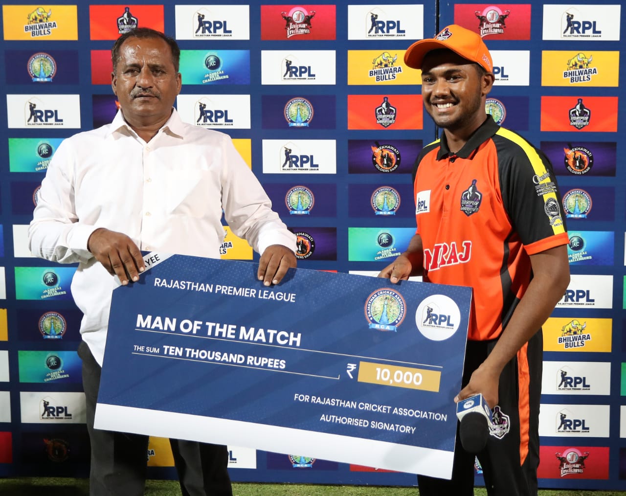 Kartik Sharma receives Man of the Match Award