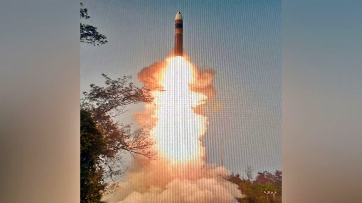 AGNI 4 MISSILE SUCCESSFULLY TEST  AGNI 4 TEST FIRED  AGNI 4 BALLISTIC MISSILE  ABDUL KALAM ISLAND