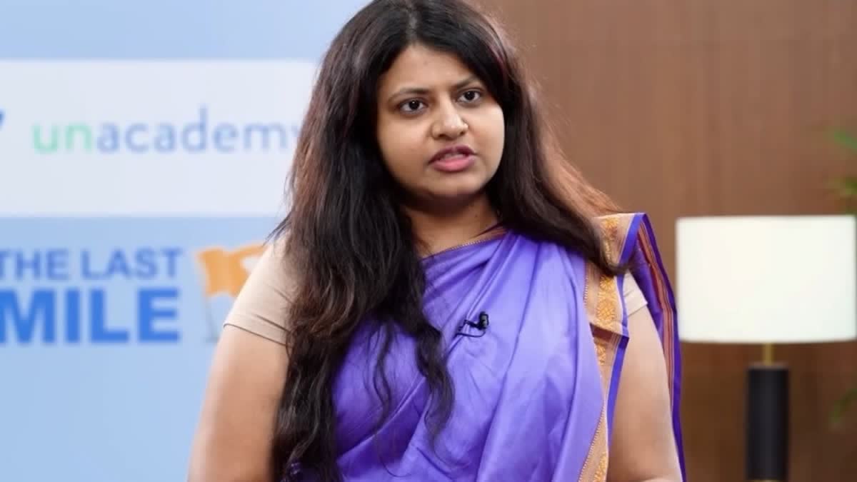 പൂജ ഖേദ്‌കര്‍ ഐഎഎസിനെ പുറത്താക്കി  REMOVED PUJA KHEDKAR FROM IAS  IAS PROBATION RULES  DISCHARGED TRAINEE IAS OFFICER