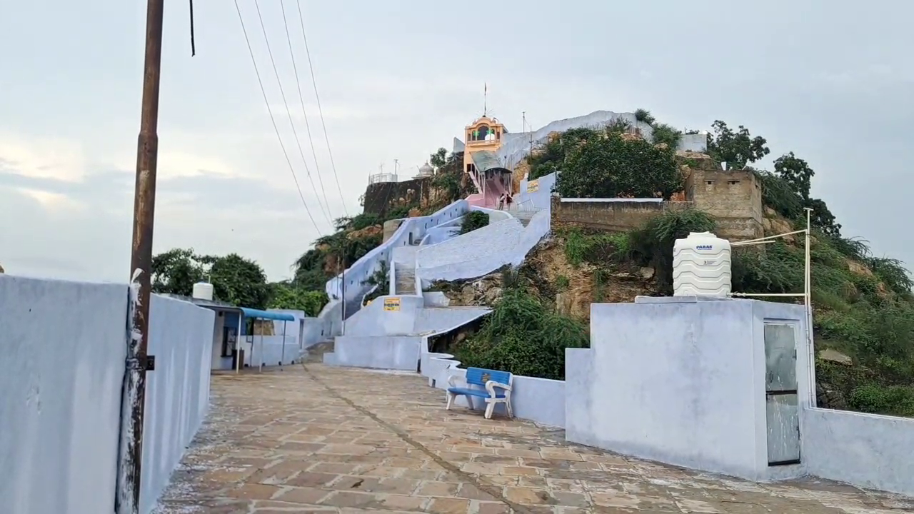 कुचामन शहर का डूंगरी गणेश जी मंदिर