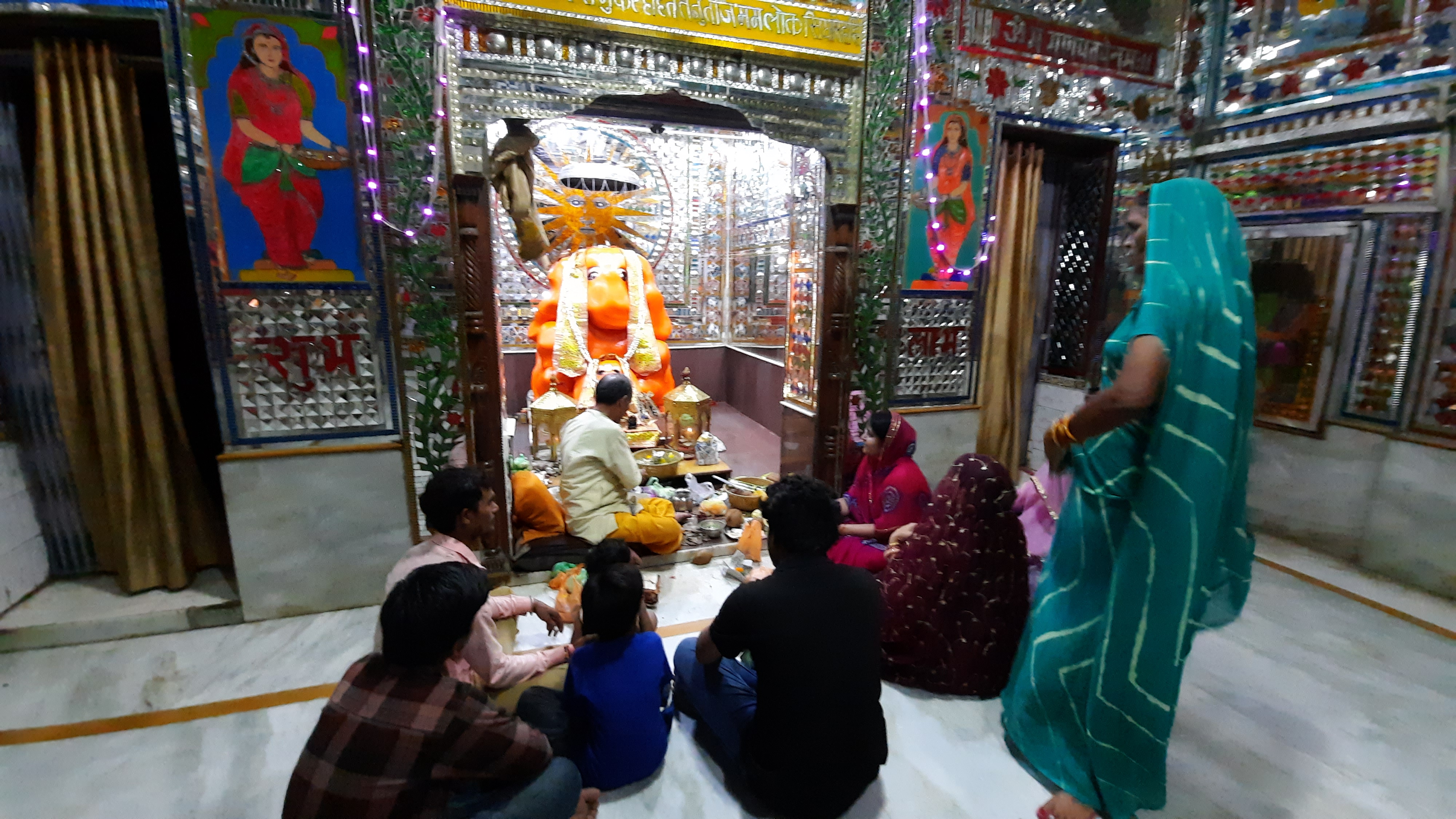 Gallamandi Ganesh Temple