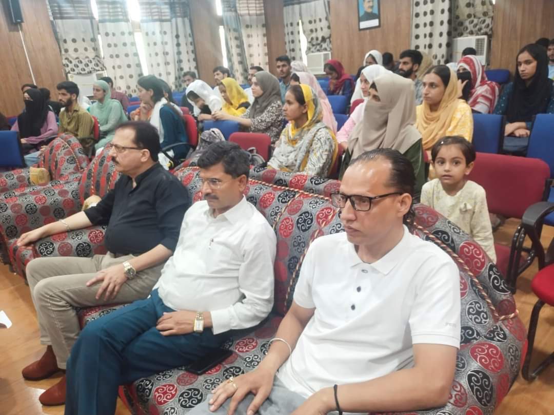 Teachers day celebrated by urdu department jammu university