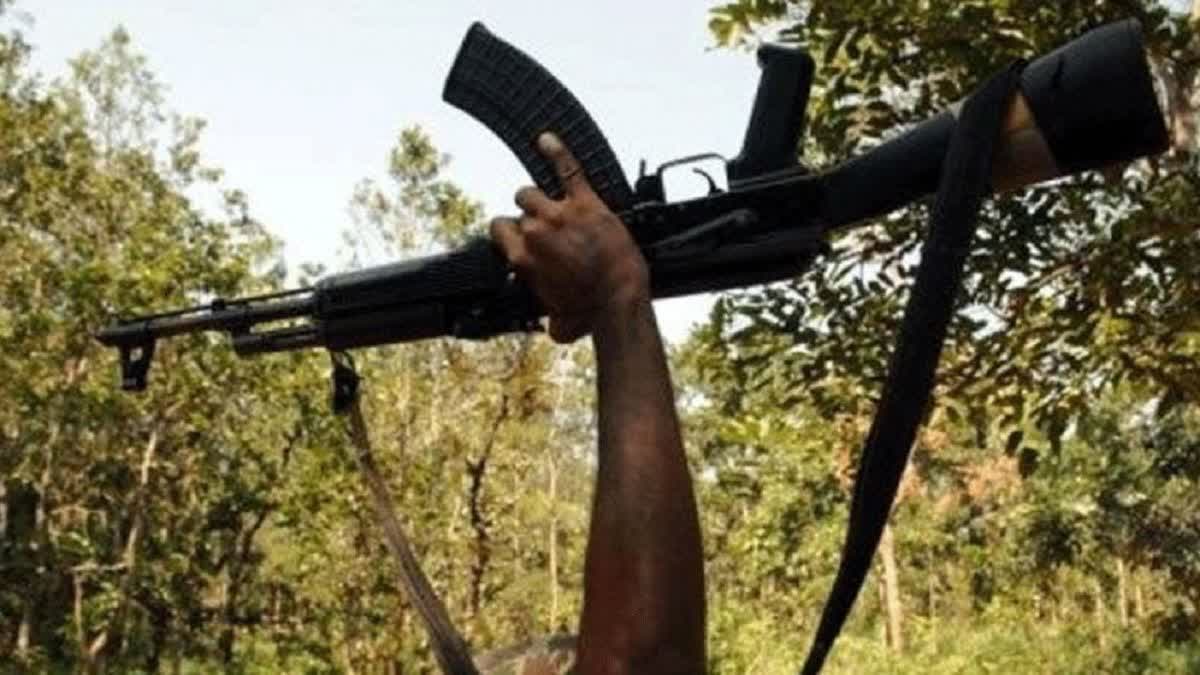 Naxalite Surrenders In Dantewada