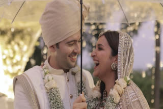 Parineeti Chopra  Raghav Chadha  Ragneeti  Parineeti Chopra proposed to Raghav Chadha first  ആദ്യം വിവാഹ അഭ്യര്‍ത്ഥന നടത്തിയത് പരിണീതി ചോപ്ര  പരിണീതി ചോപ്ര  Parineeti Chopra proposed Raghav Chadha  രാഘവിന്‍റെ വീട്ടിൽ പരിണീതിക്ക് ഗംഭീര സ്വീകരണം  Raghav Chadha Parineeti Chopra wedding  പരിണീതി ചോപ്ര രാഘവ് ഛദ്ദ വിവാഹം  രാഘവ് ഛദ്ദ