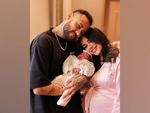 Soccer star Neymar, his girlfriend Bruna Biancardi blessed with a baby girl