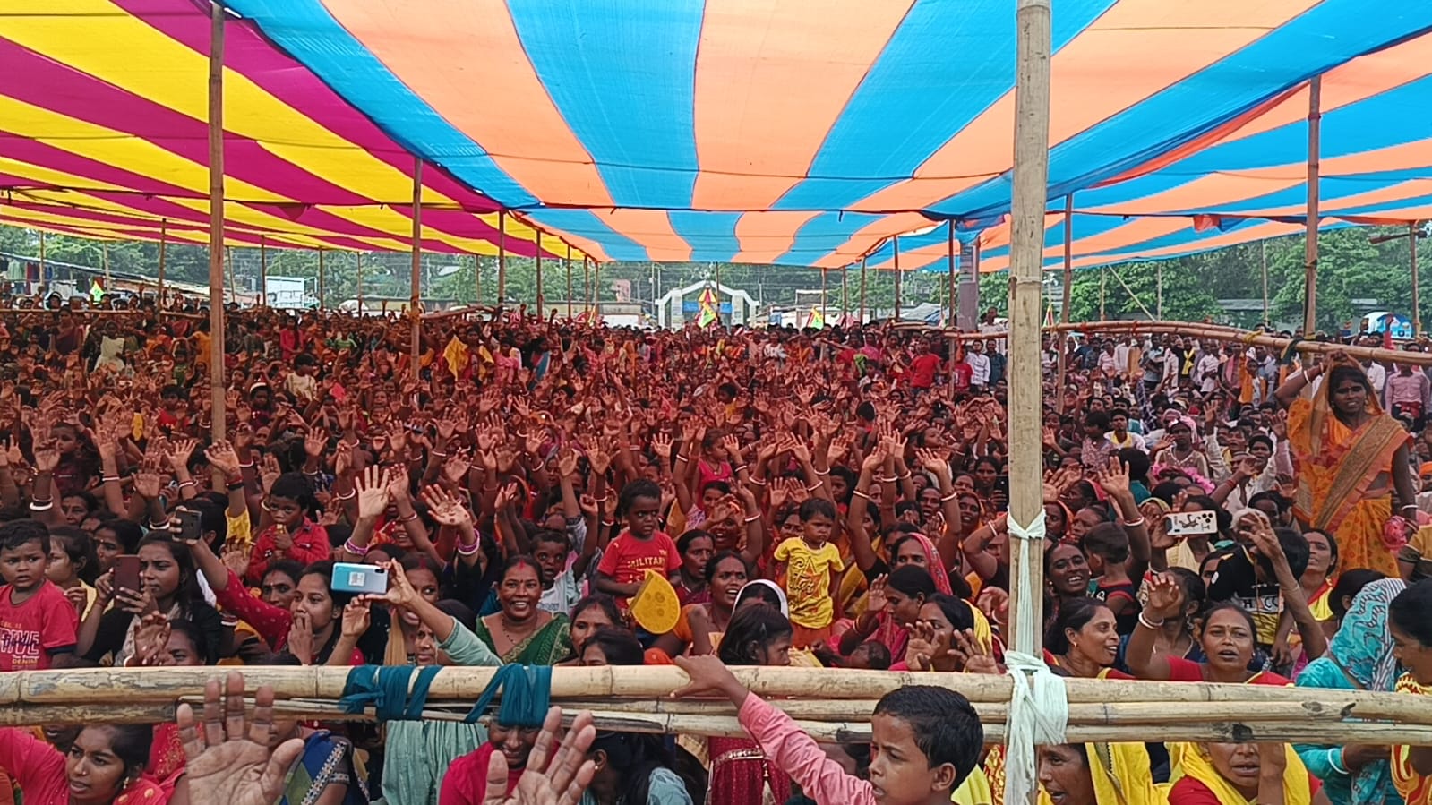 Jairam Mahto party organized Badlav Sankalp Mahasabha in Godda