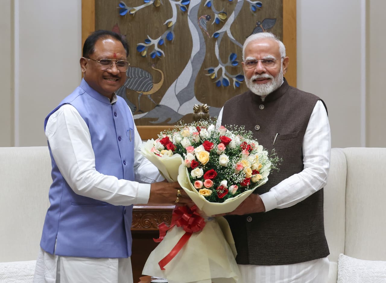 CM VISHNUDEO SAI MET PM MODI