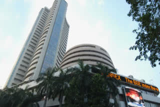 As soon as the market opened on the second day of the business week, the Nifty also fell