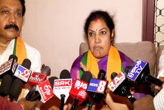 Purandeswari_Fires_on_Jagan