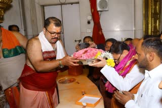 Pushkar Singh Dhami Visit Shri Siddhivinayak Ganapati Temple i