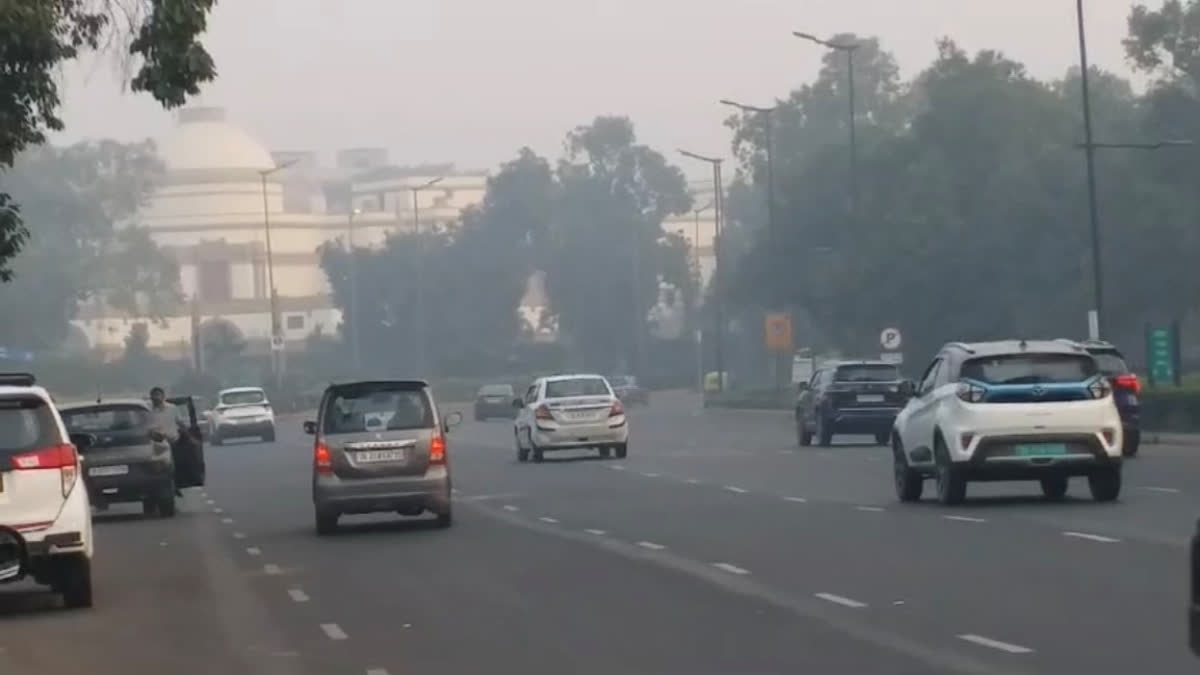 Delhi’s air quality remains ‘very poor’ with severe pollution in key areas, prompting new anti-pollution measures, while neighboring cities see mixed improvements.