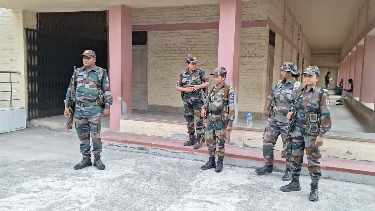 Security forces in Palamu