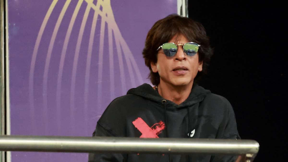 Shah Rukh Khan Gets Death Threat, FIR Registered