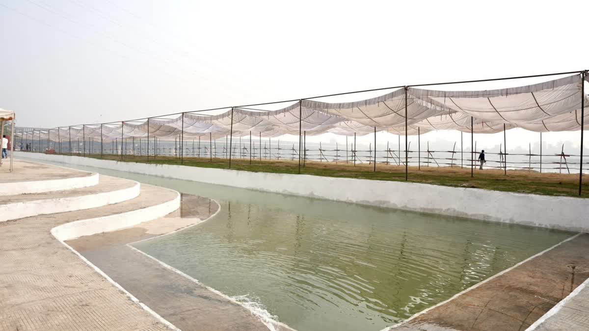 More than 1 crore liters of water was poured into the artificial ghats of Chhath in Delhi, people will take a holy dip