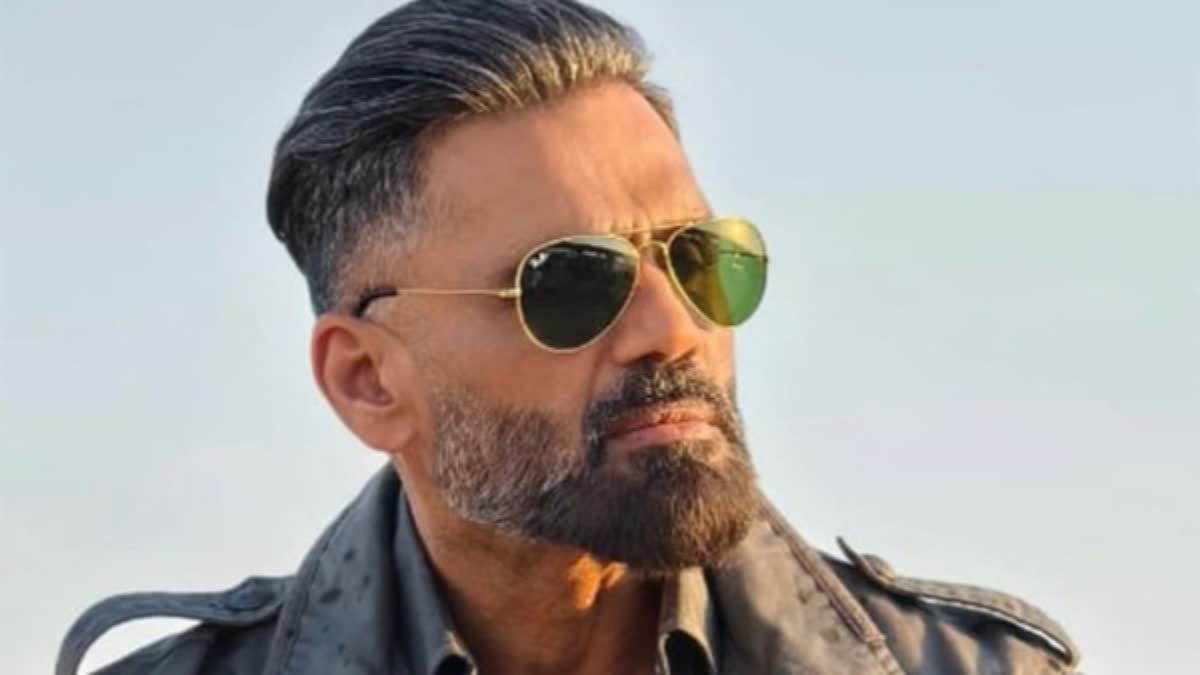 Sunil Shetty photo