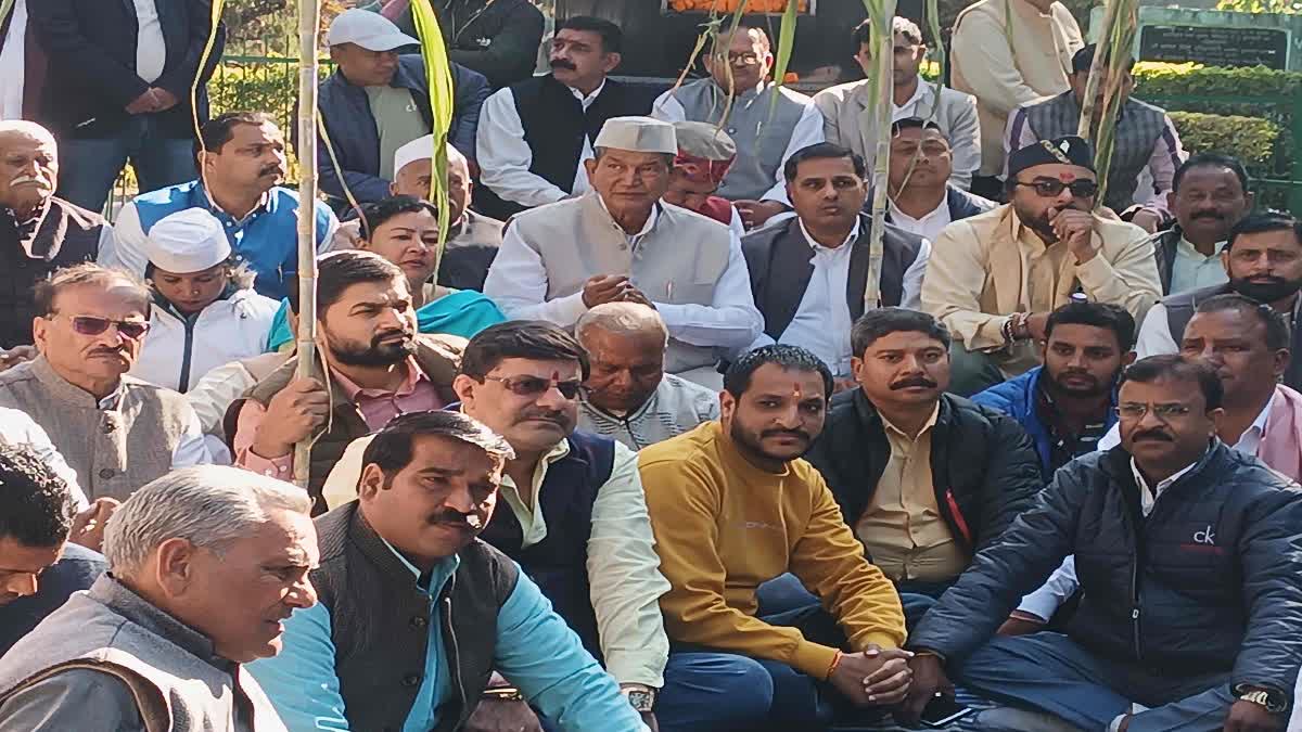 Harish Rawat fast in Dehradun