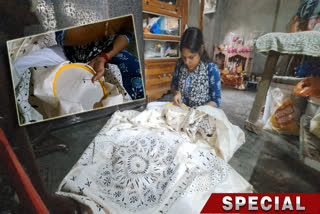 Malda woman Shines with her embroidery skills