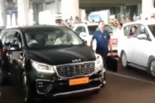 congress leaders arrived in Hyderabad