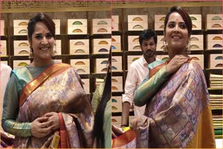 Anchor_Anasuya_Inaugurates_MGR_Shopping_Mall