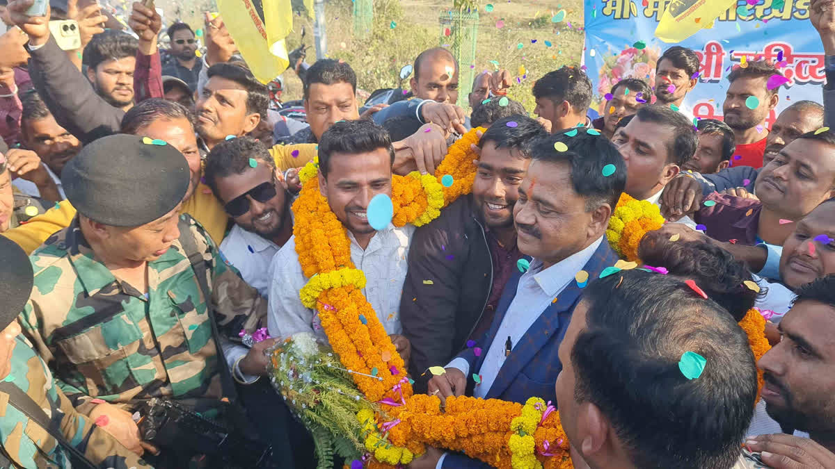 Sudhivya Kumar reached Giridih for the first time after becoming minister