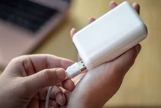 POWER BANK EXPLODED IN YOUTH HAND