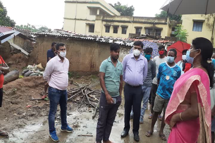 Mayor Asha Lakra  Visited municipal area in ranchi