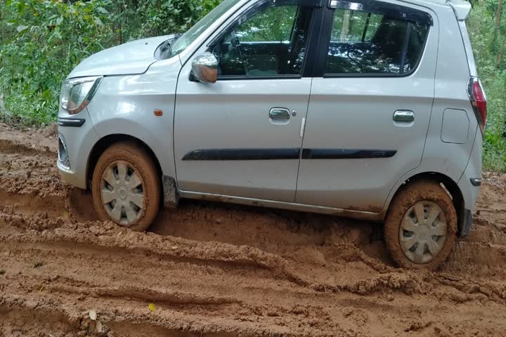 Congress leader blaming BJP government