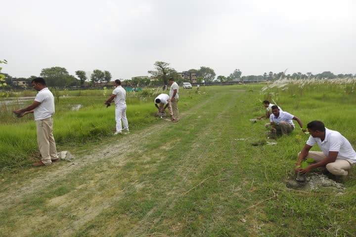 750 saplings planted under jal jiwan hariyali scheme 