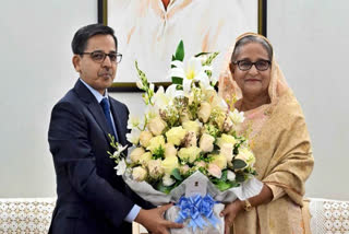 Indian envoy meets Bangladesh PM Hasina (Source: @albd1971)