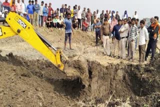 Dead body of young man found in farm