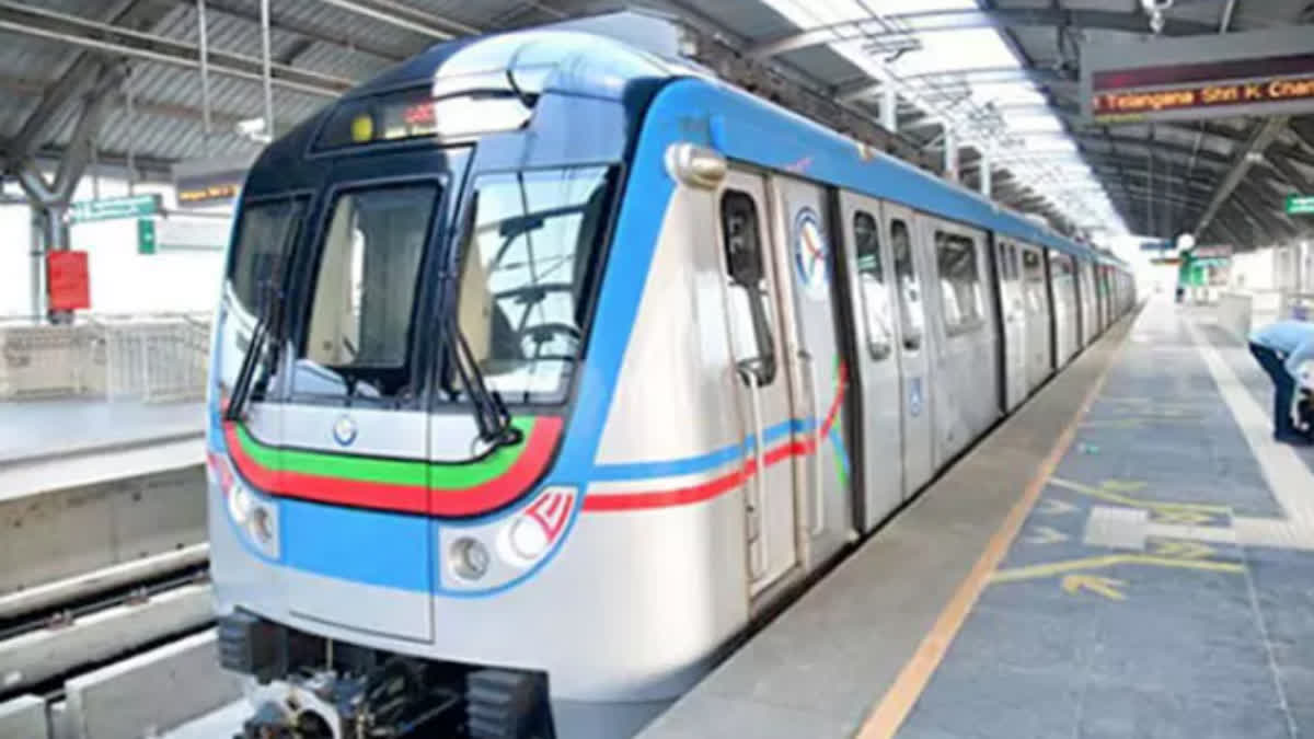 CM Revanth Review On Hyderabad Metro Expansion