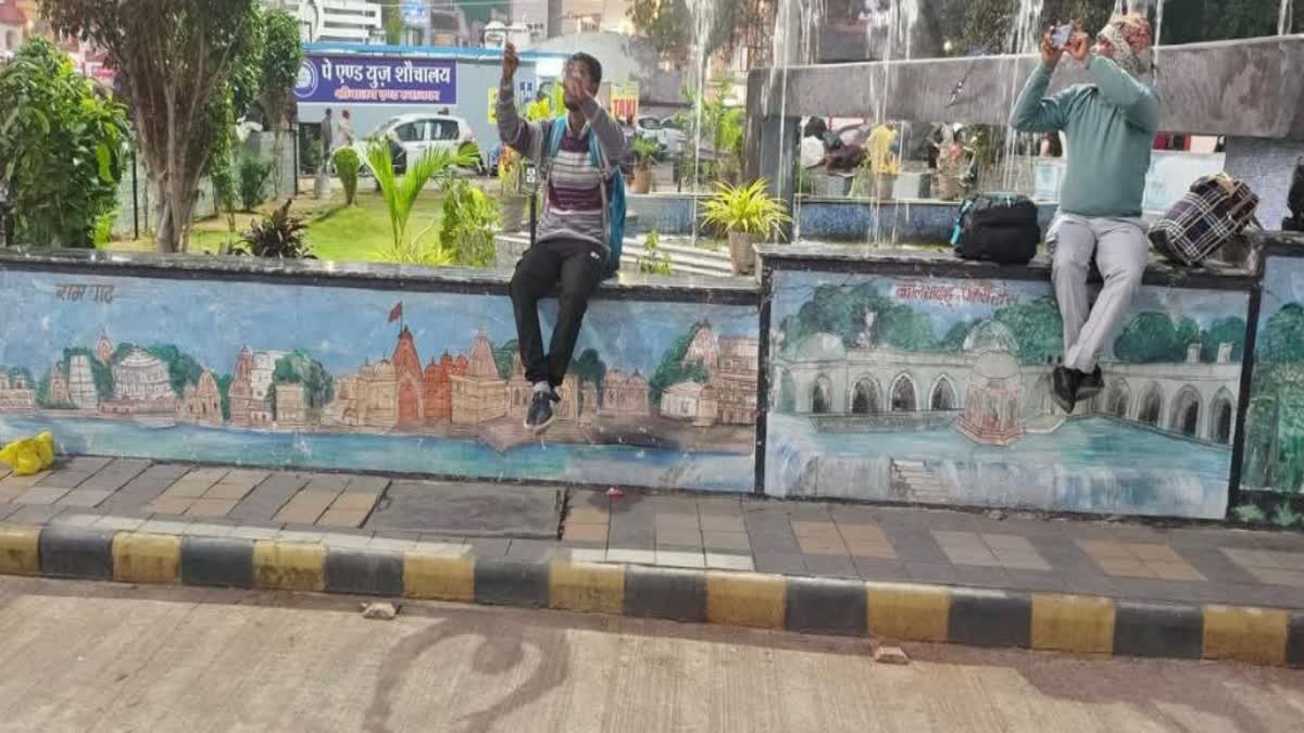 UJJAIN WALL PAINTINGS CONTROVERSY