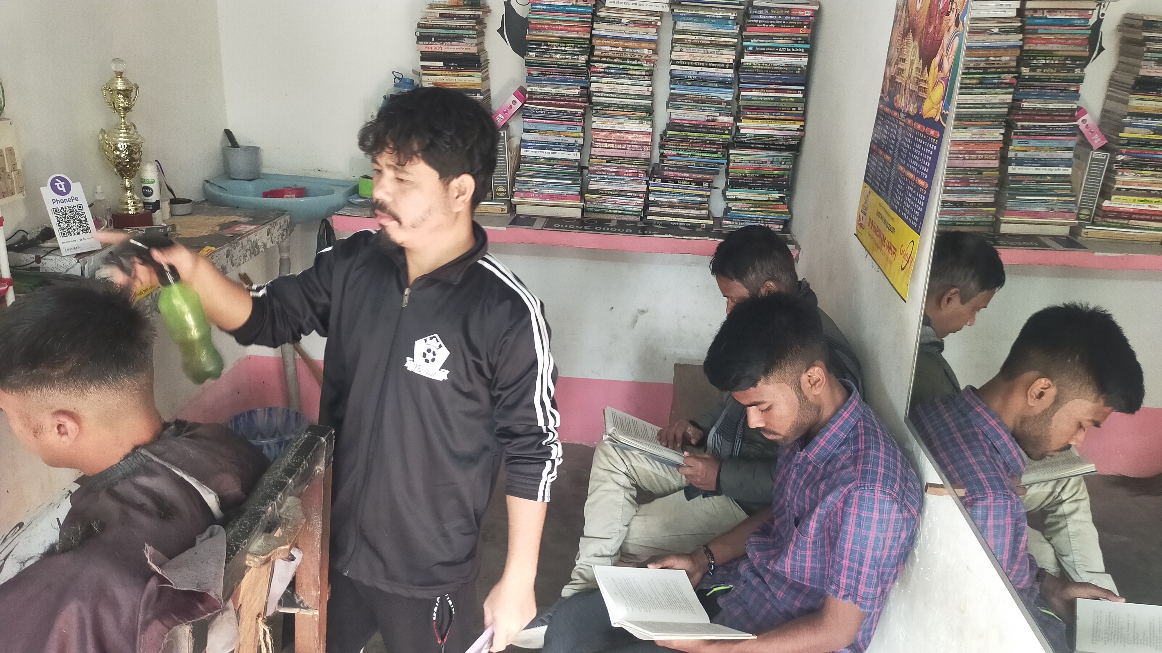 Unique salon with a library in Nagaon