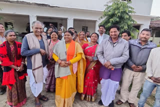 Jashpur MLA Raymuni Bhagat with her constituency people