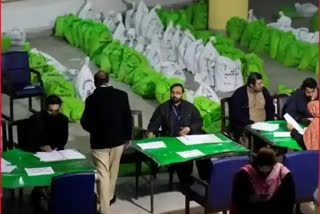 पाकिस्तानात मतदान सुरु