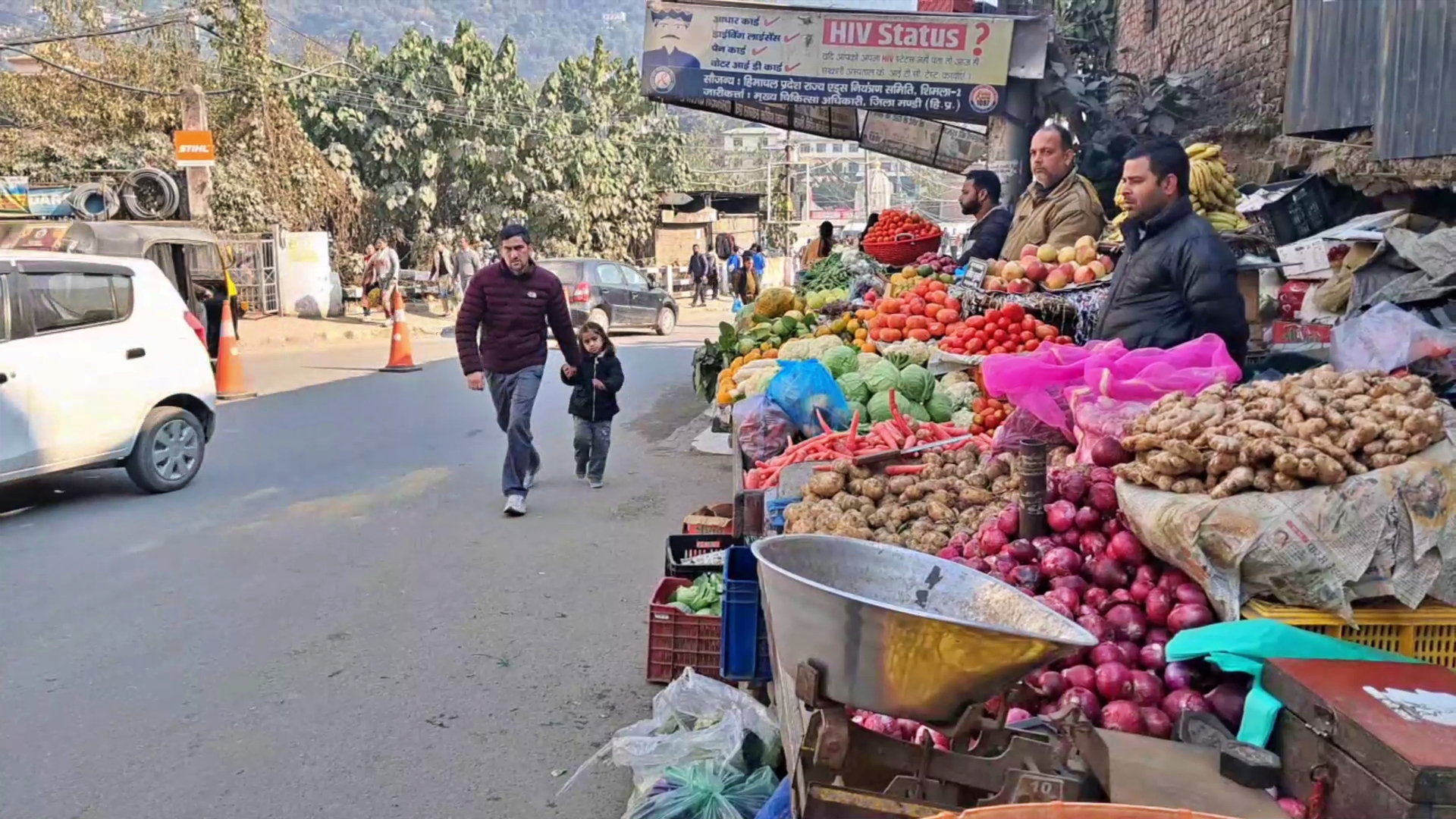 MC Mandi on Street Vendors