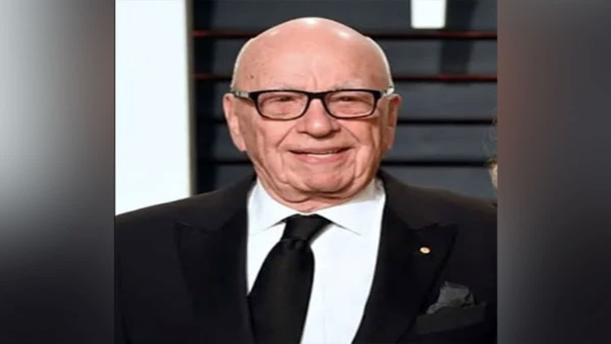 Rupert Murdoch got engaged to girlfriend, Elena Zhukova. The media tycoon has planned to wed his girlfriend in June.