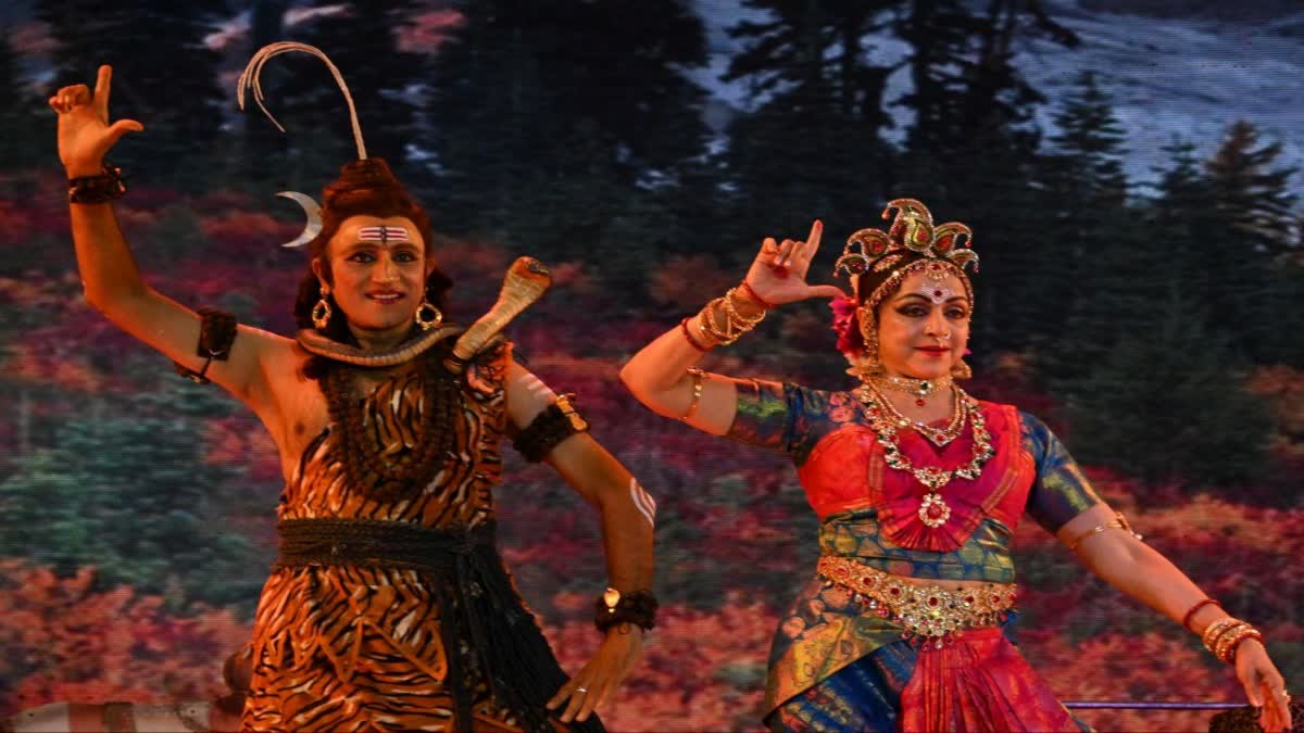 hema malini present shivdurga drama