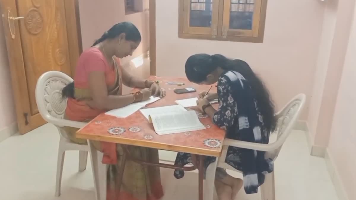 Mother and daughter studying higher education in same family