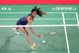 Indian shuttler PV Sindhu entered the quarterfinal of the BWF French Open by beating USA's Beiwen Zhang with 13-21, 21-10, 21-14.