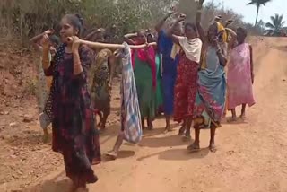 Tribal_Women_Innovative_Protest_for_Roads_in_Womens_Day