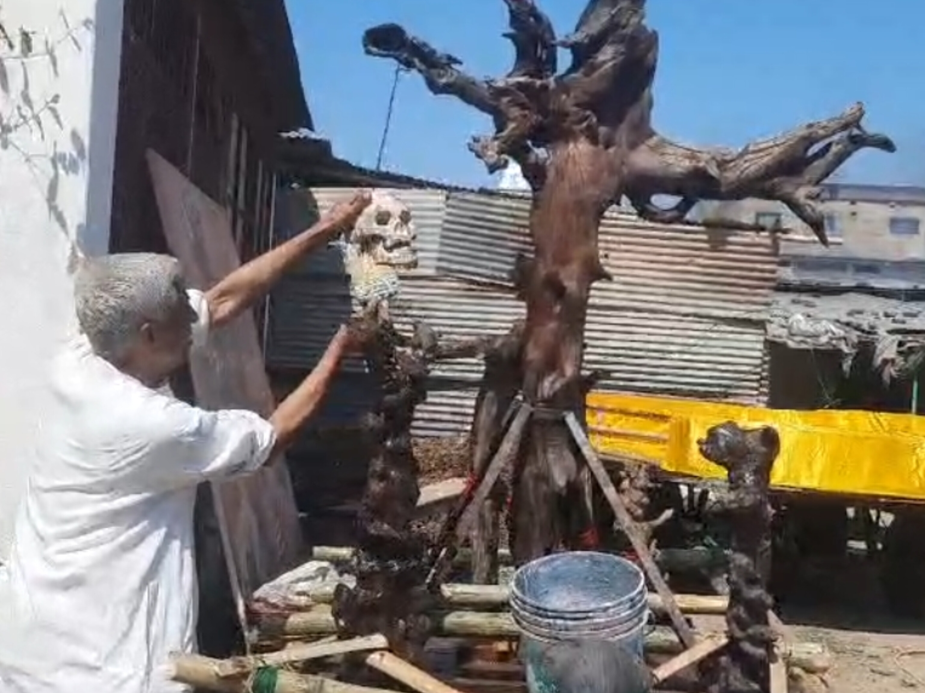 गरीबनाथ मंदिर में बारात की तैयारी