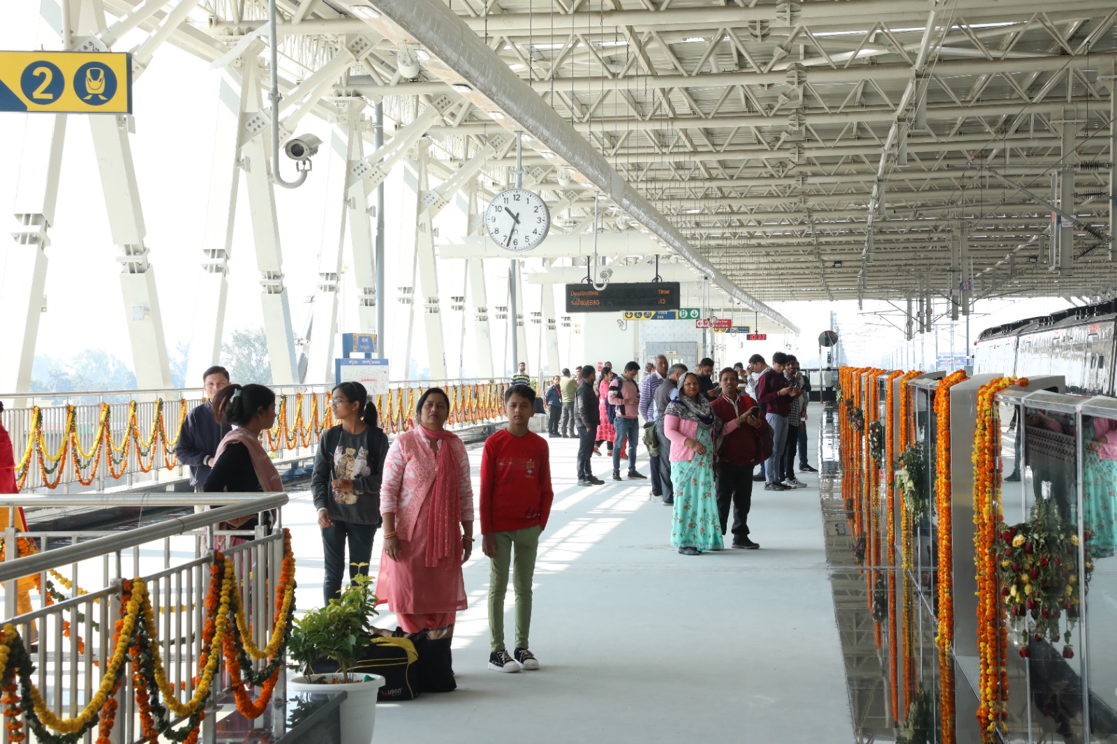 साहिबाबाद से मोदीनगर नॉर्थ के बीच नमो भारत का संचालन आम लोगों के लिए शुरू