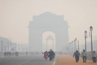 दिल्ली में वायु गुणवत्ता फिर हुई खराब
