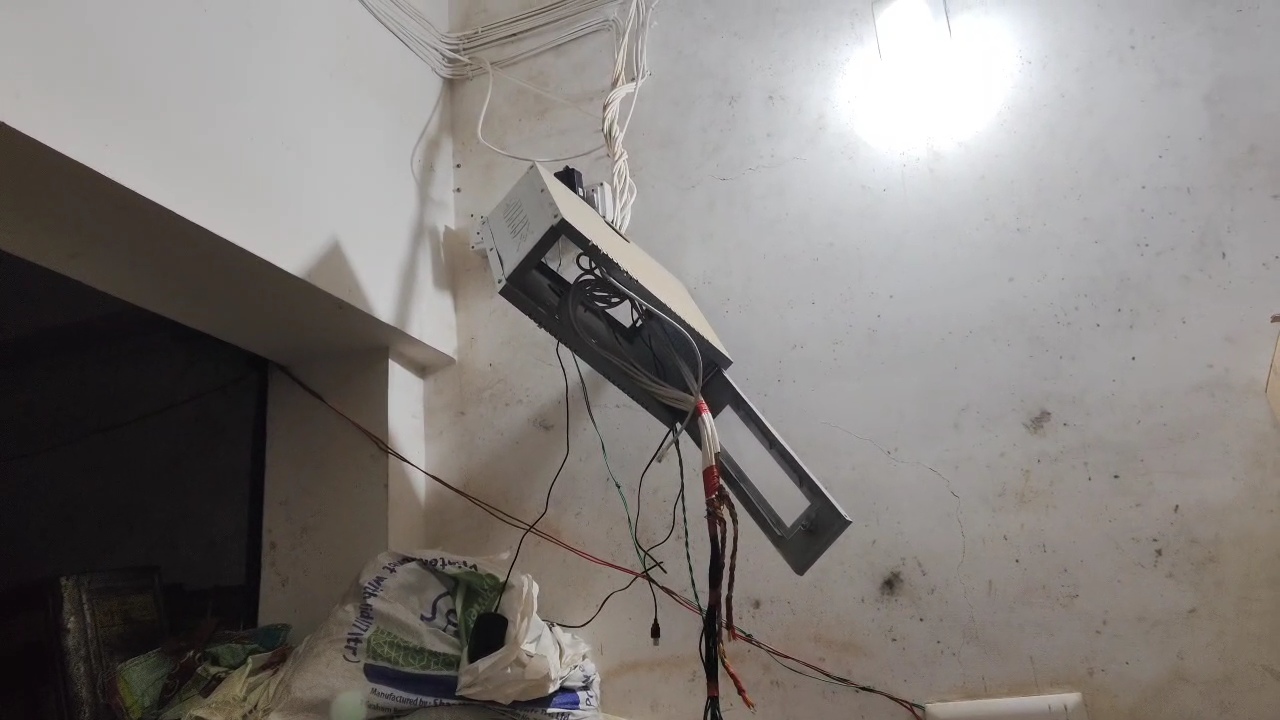 Theft House and Shop in Giridih