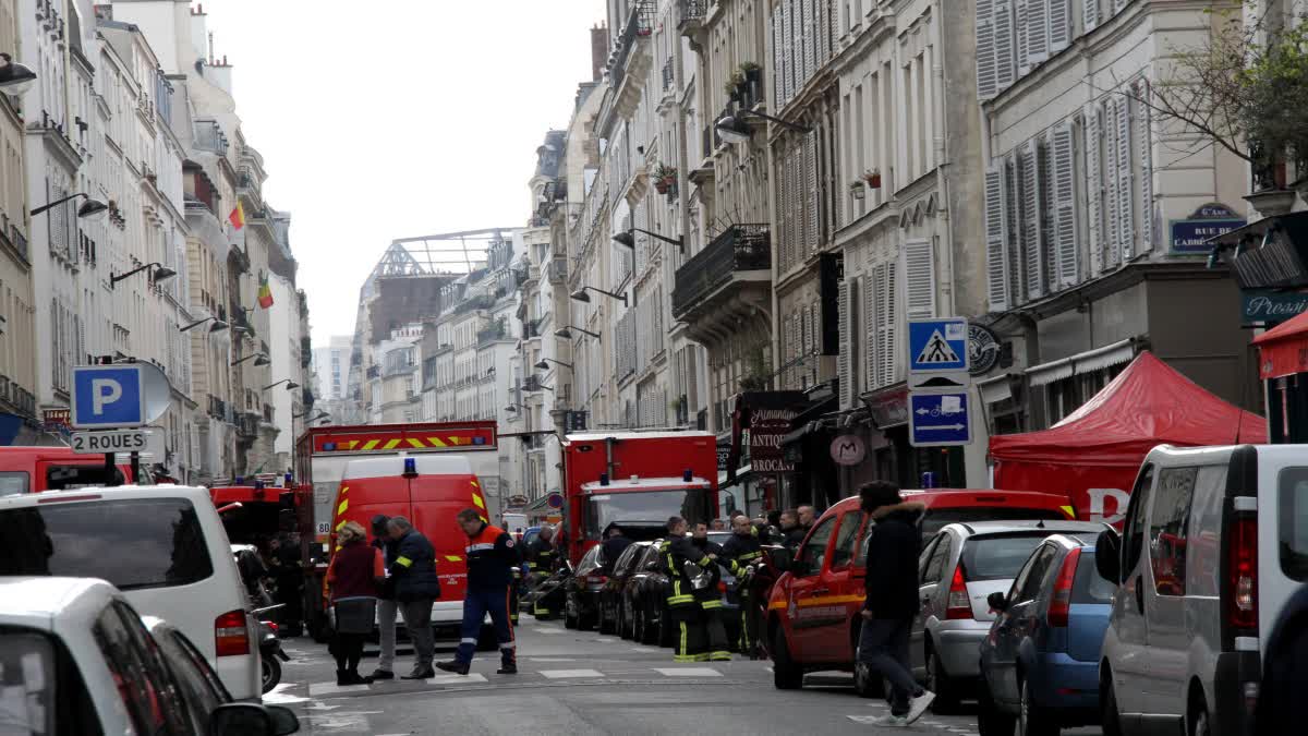 Three killed in explosion followed by fire in Paris apartment building (photo IANS)