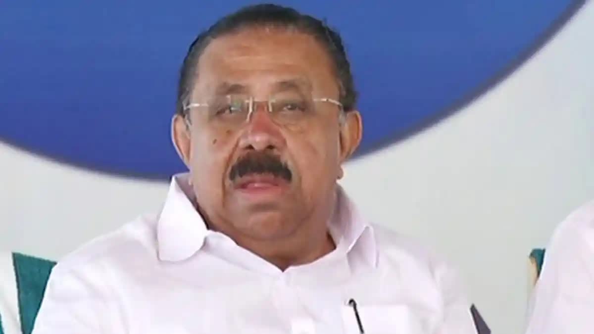 WELFARE PENSION ARREARS  MM HASSAN  CM PINARAYI VIJAYAN  ക്ഷേമപെന്‍ഷന്‍ എംഎം ഹസൻ