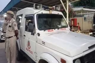 दिल्ली पुलिस ने चलाया जॉइंट ऑपरेशन.